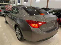 تۆیۆتا کۆرۆلا